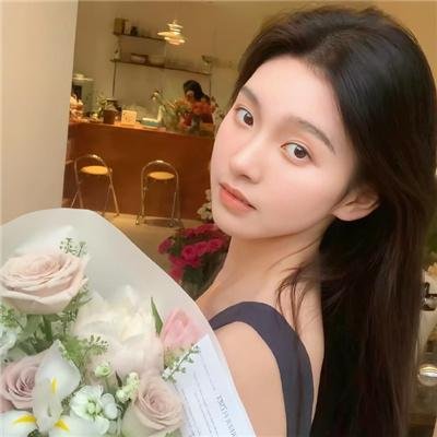 面纱下的那不勒斯